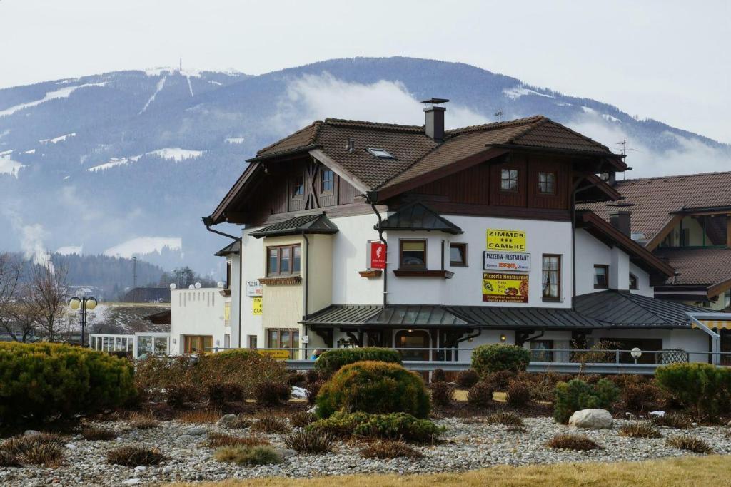 Pizzeria Restaurant Wieser Rasun di Sotto Exterior photo